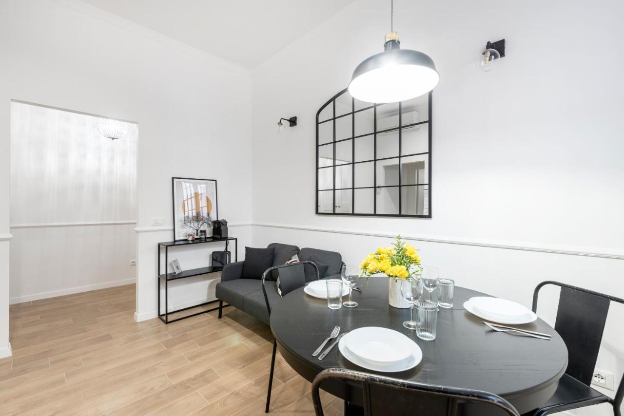 White Flat Ground Floor Apartment Rome Exterior photo